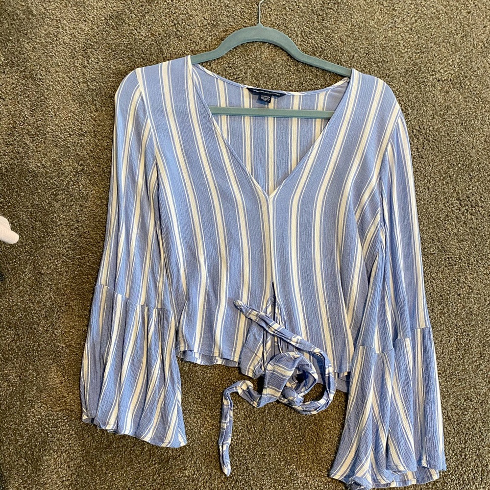 blue and white stripped top